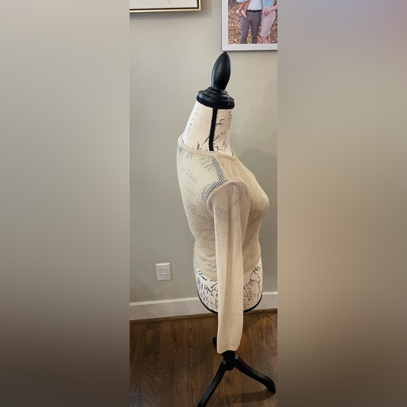 Woven Mesh Net Beige Women’s Top By “Just Polly New York” Size M - Picture 7 of 10